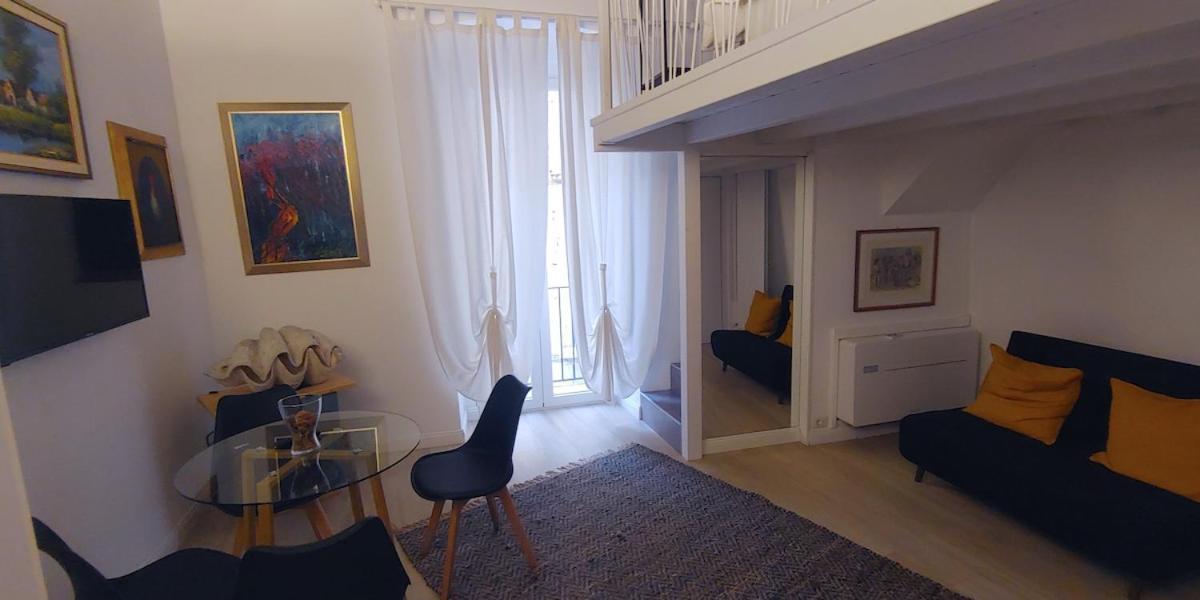 Apartment San Pietro Classy Old Town *